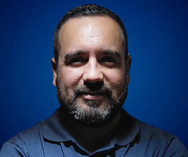 Óscar Alarcón — Palestrante em Motivação